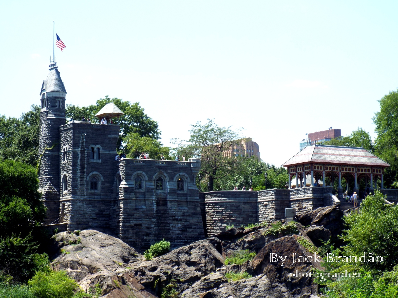  People; Park; Picnic; Grass; USA; New York; Prof. Dr. Jack Brandão; photographer, writer, photos for sale, jackbran