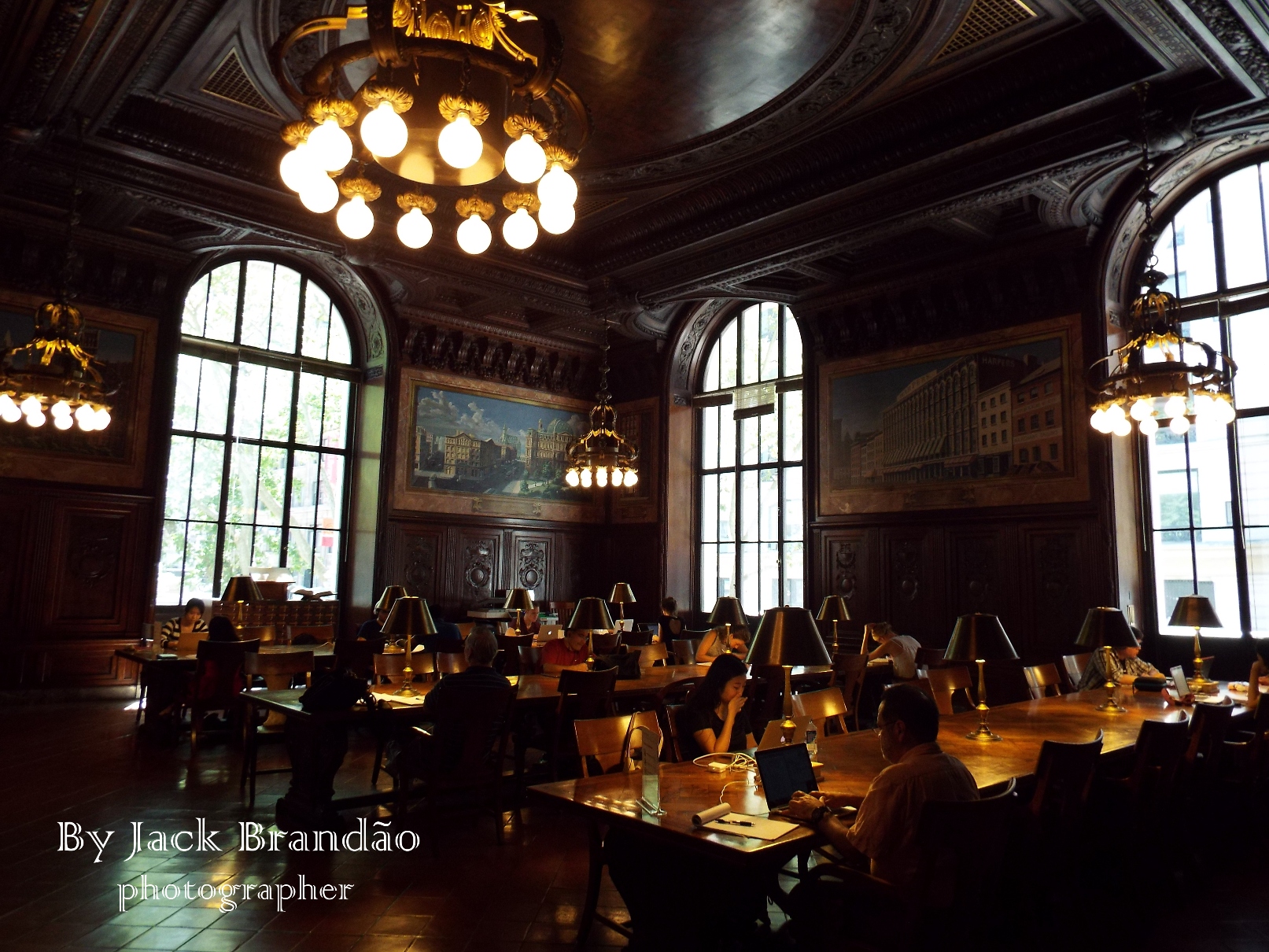  People; The New York Public Library; Building; USA; New York; Prof. Dr. Jack Brandão; photographer, writer, photos for sale, jackbran