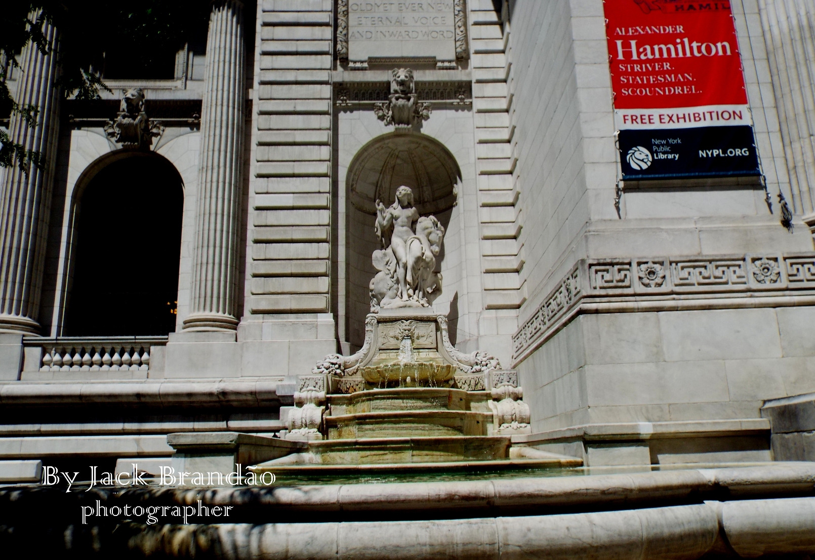  People; The New York Public Library; Building; USA; New York; Prof. Dr. Jack Brandão; photographer, writer, photos for sale, jackbran